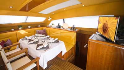 Saloon