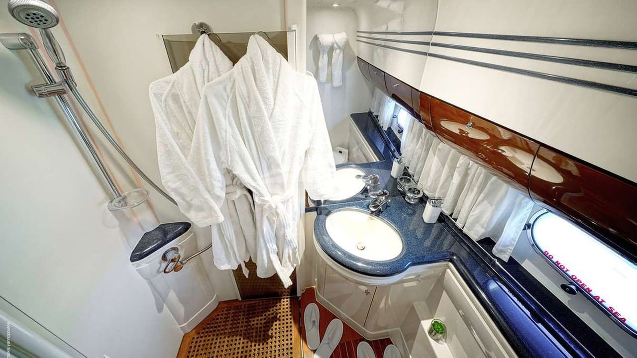 Master Cabin Facilities
