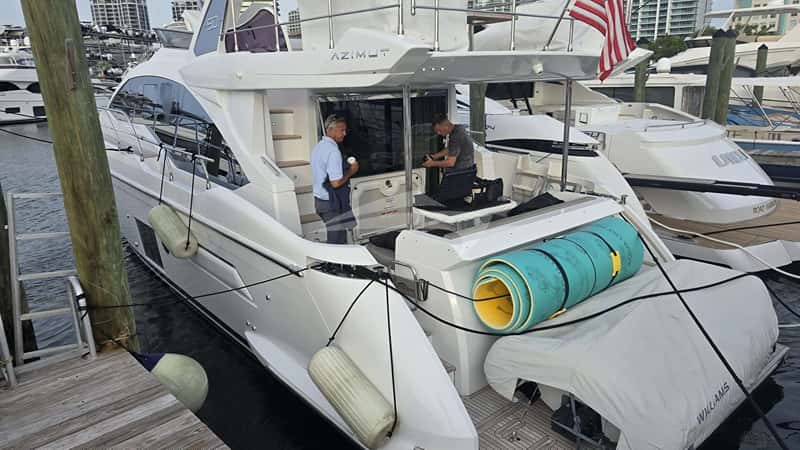 RELENTLESS 15m motor yacht charter, photo 5
