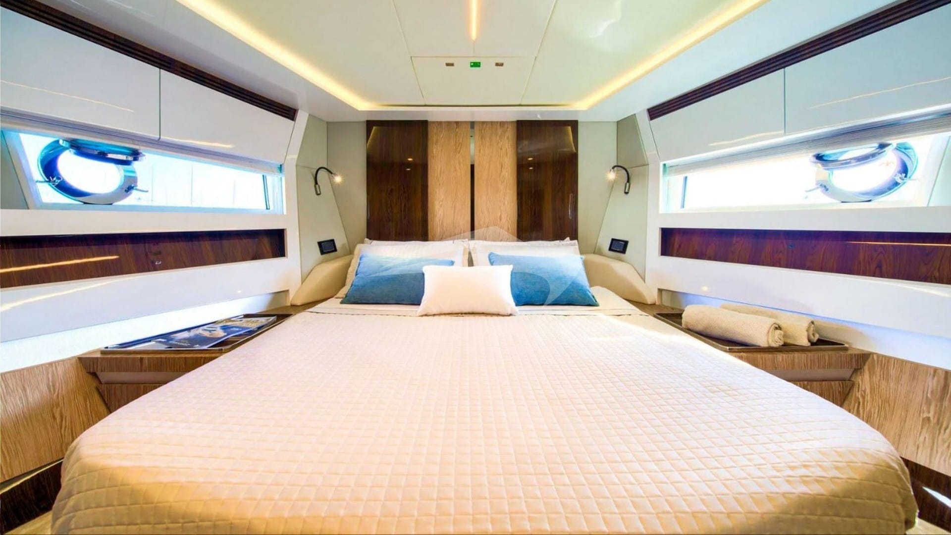 VIP Cabin