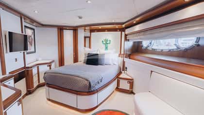 BUNKER 41m motor yacht charter, photo 11