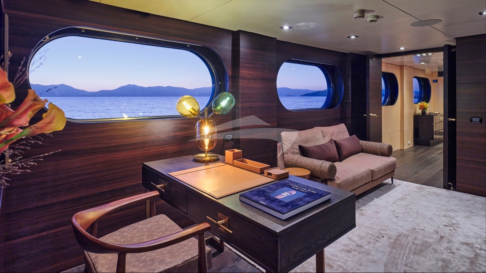 Master Cabin Office