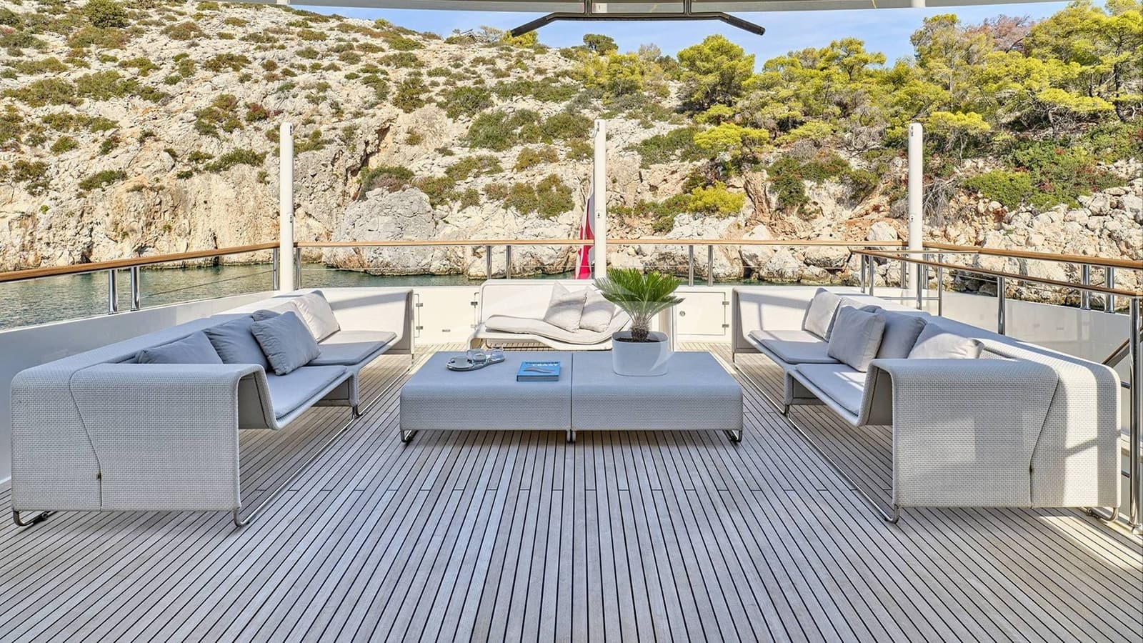 LA PELLEGRINA 1, photo from the yacht portfolio 25