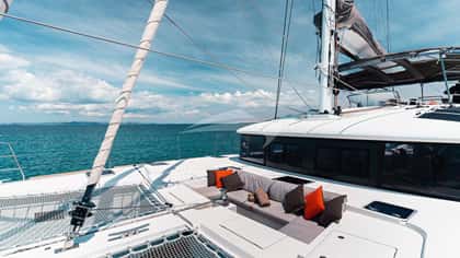 BALTHAZAR 17m sailing yacht charter, photo 10