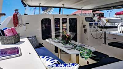 Aft cockpit