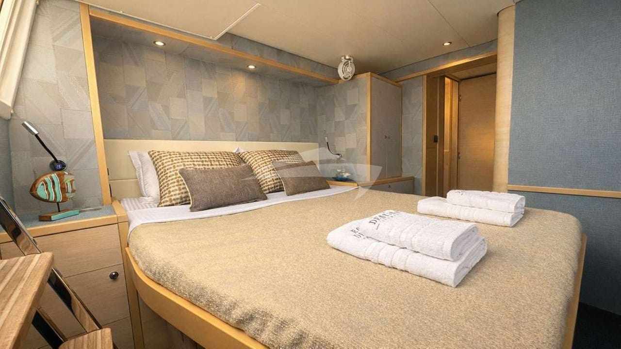 Royal-Destiny-cabin-1