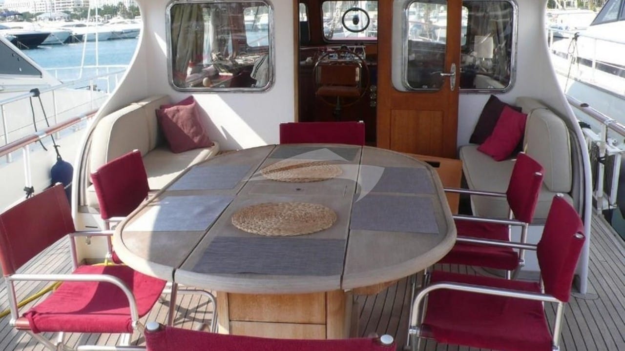 Aft Deck Dining