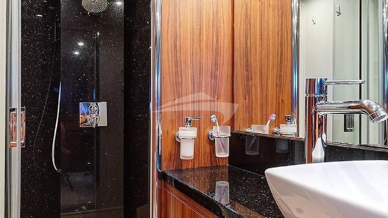 SPLASHED OUT, photo from the yacht portfolio 19