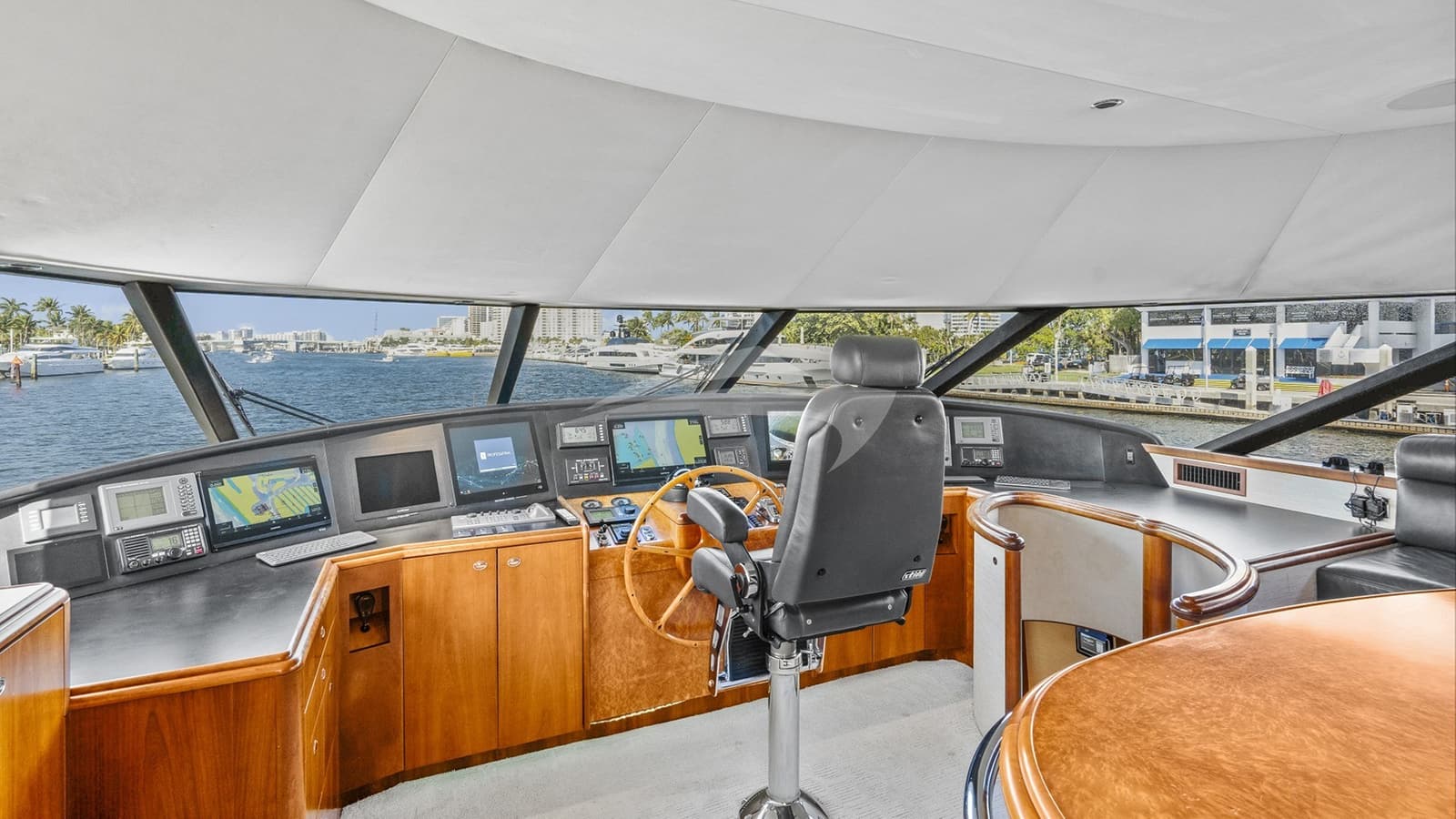 SLEEPOVER, photo from the yacht portfolio 20