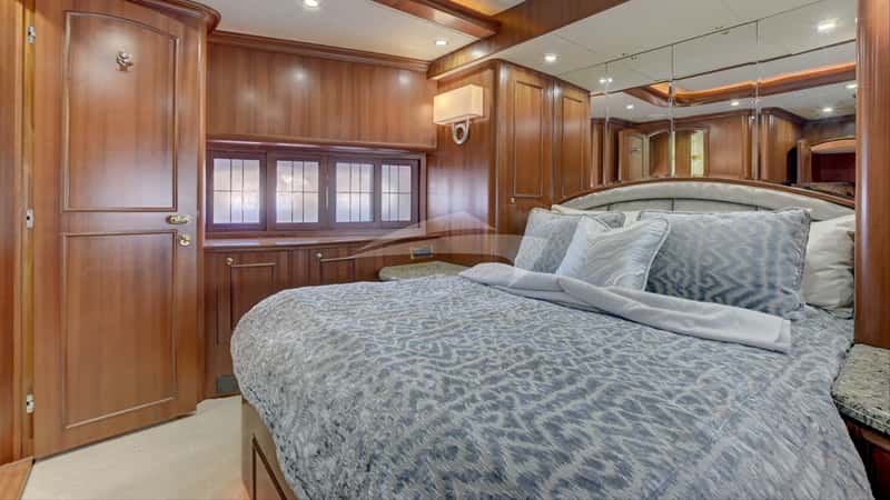 LEXINGTON 26m motor yacht charter, photo 10