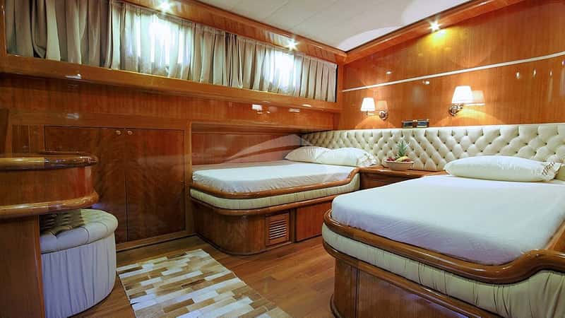 SILVERMOON 36m sailing yacht charter, photo 10