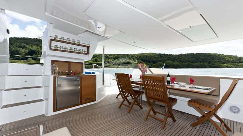 TE MOANA 18m sailing yacht charter, photo 10