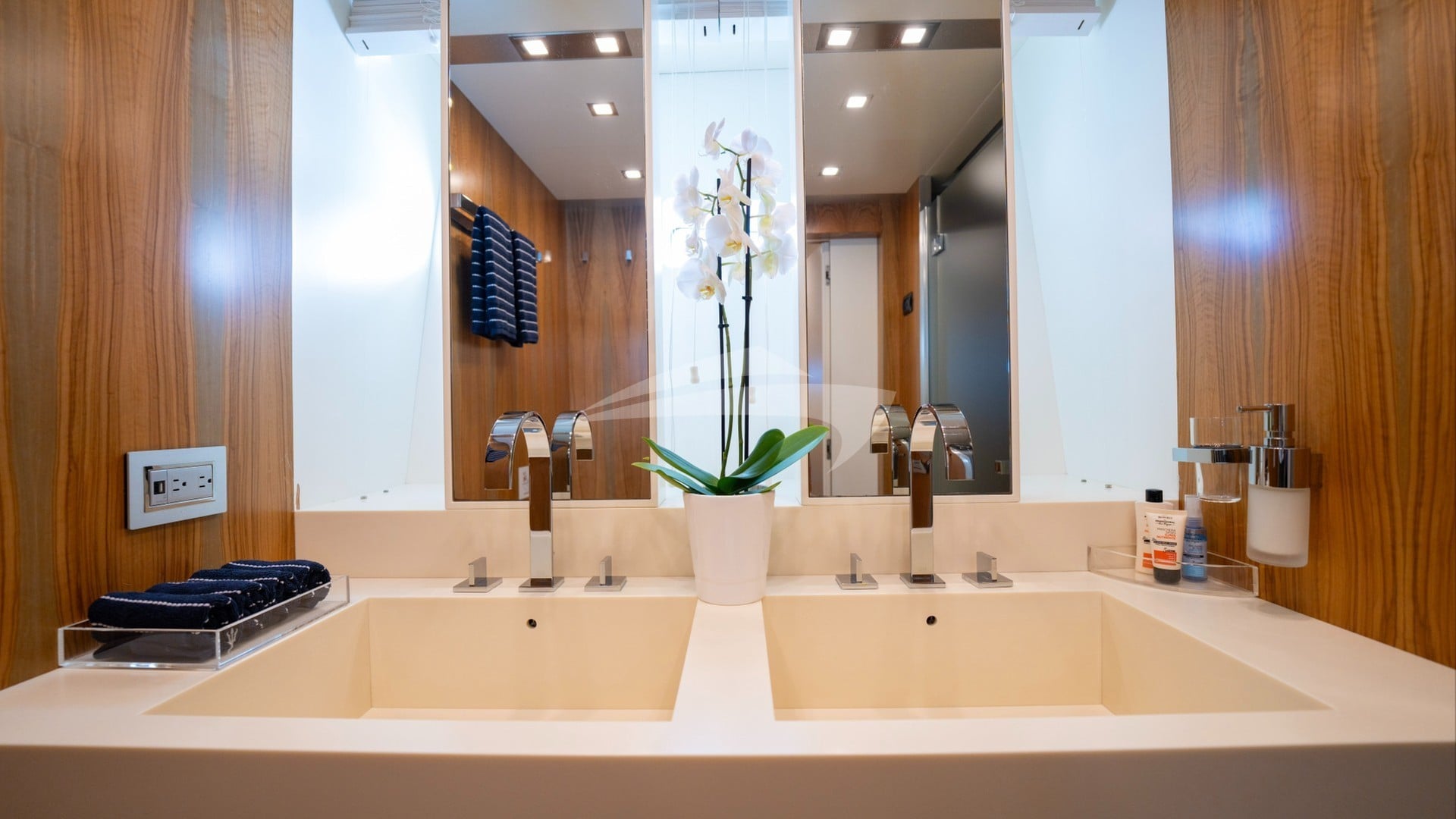 VIP ensuite