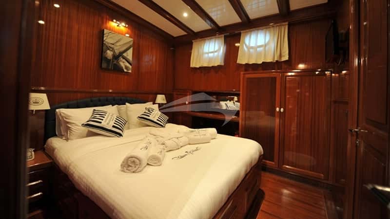 QUEEN OF DATCA 36m sailing yacht charter, photo 8