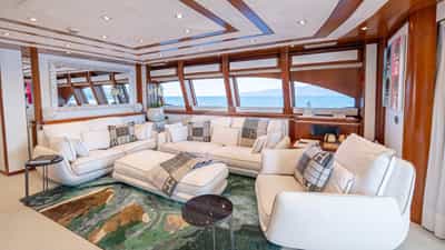 Upper Deck Lounge
