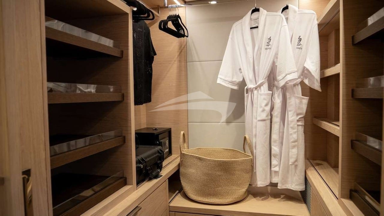 Master Dressing Room