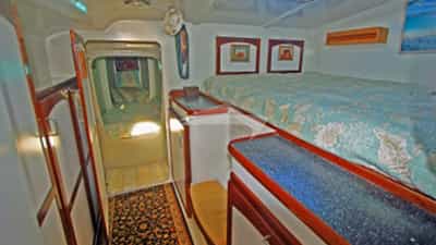 Port Queen Stateroom alt view