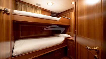 ELLEN 40m sailing yacht charter, photo 10