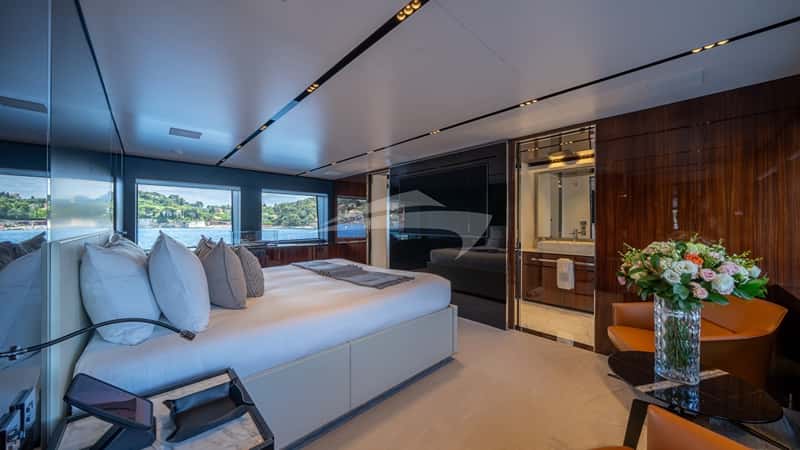 TASTY WAVES 40m motor yacht charter, photo 3