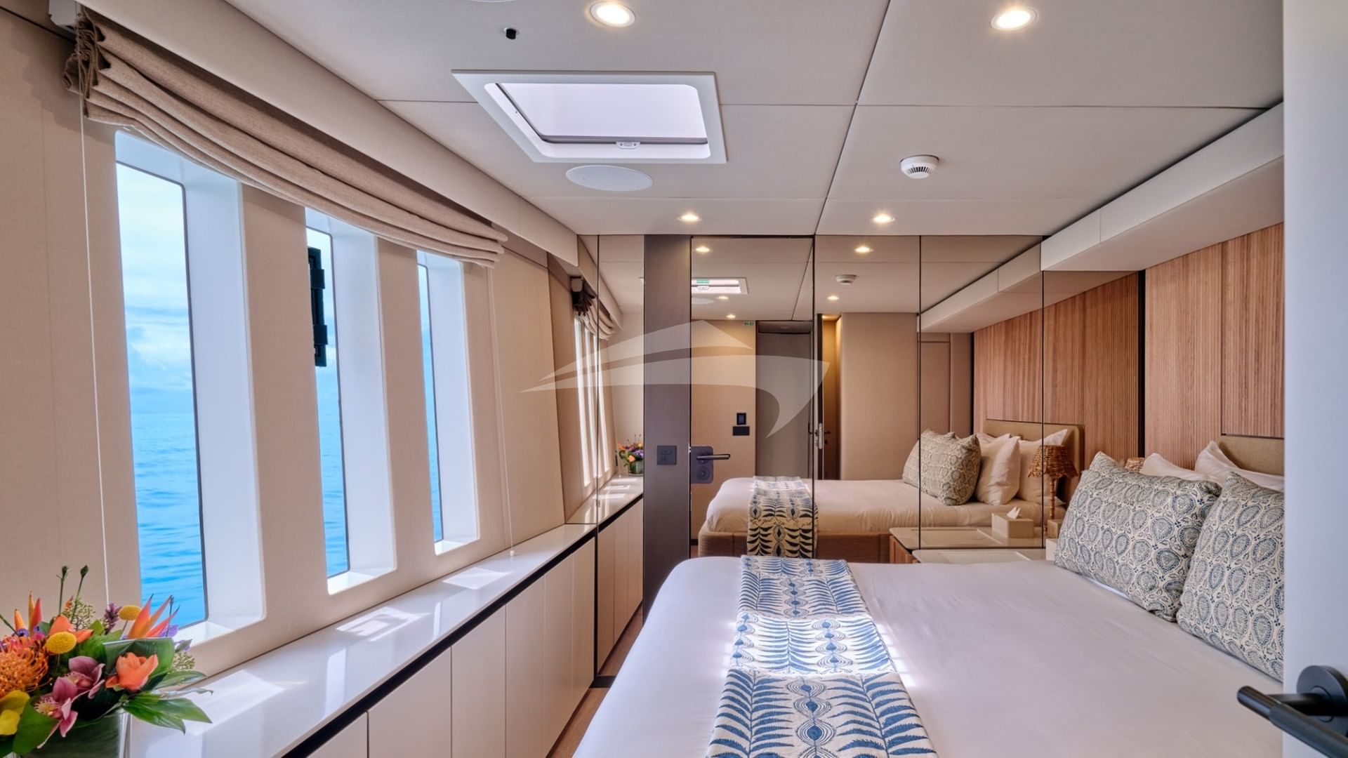 Vip cabin