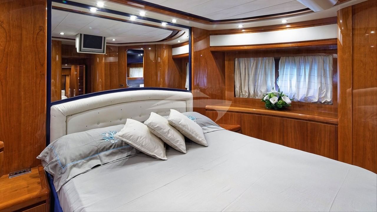 VIP Cabin