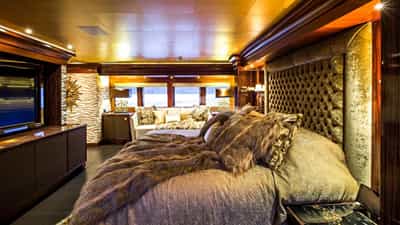Guest Cabin