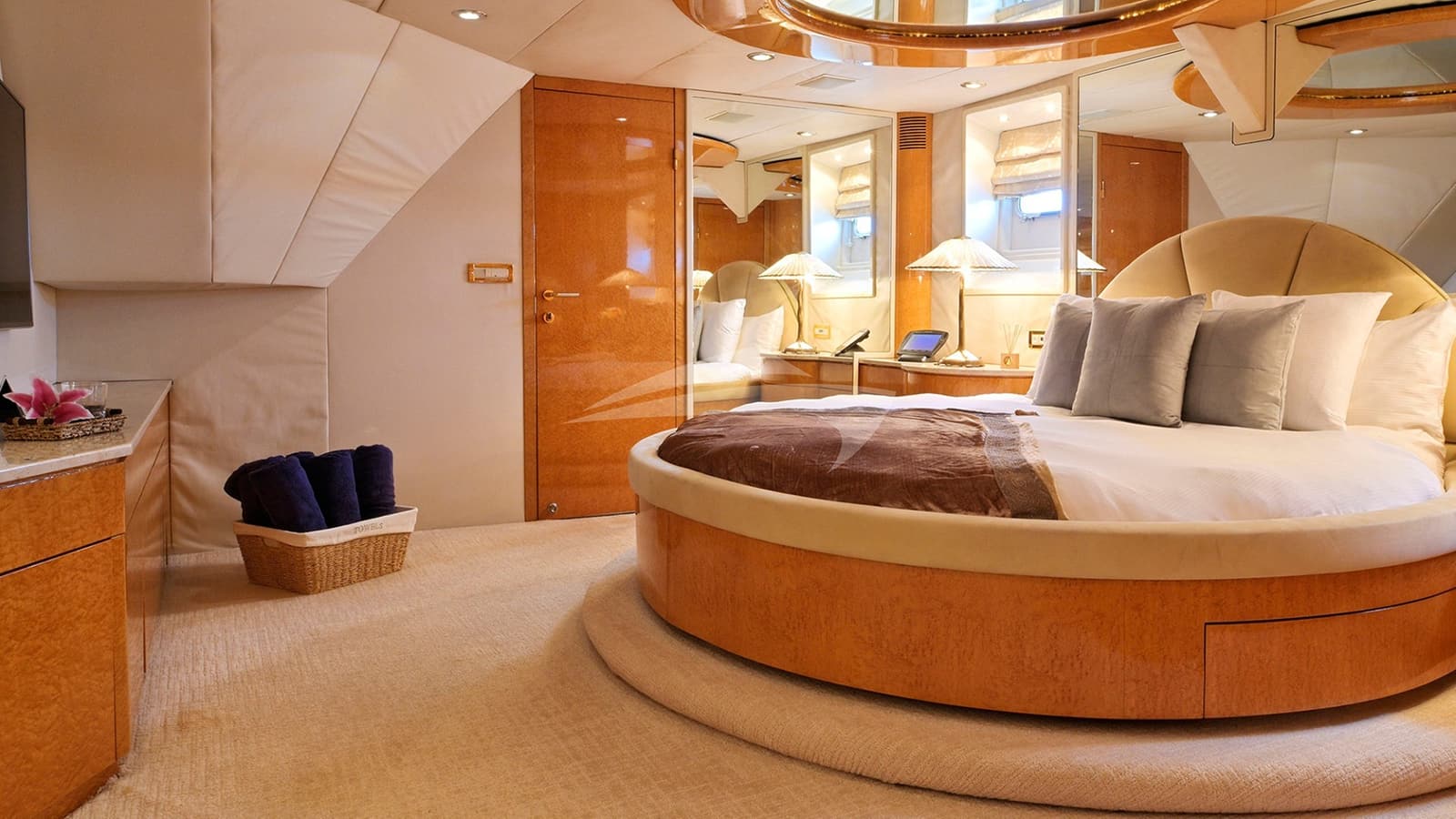 MOONRAKER, photo from the yacht portfolio 9