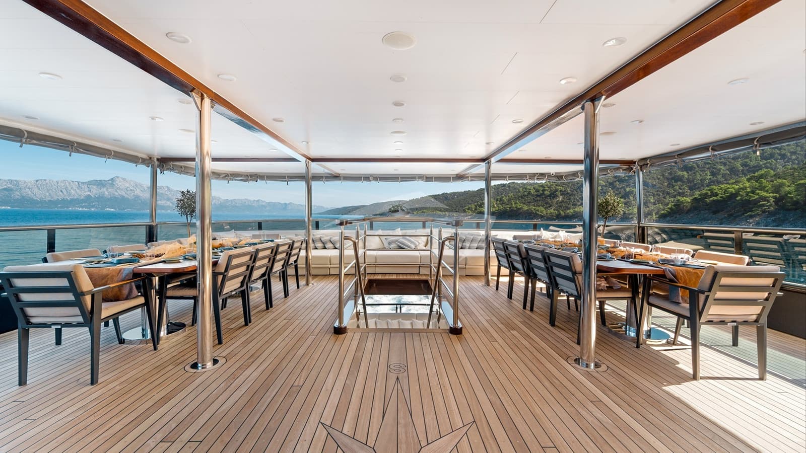FREEDOM, photo from the yacht portfolio 17