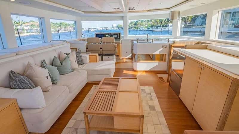 CATA 17m sailing yacht charter, photo 2
