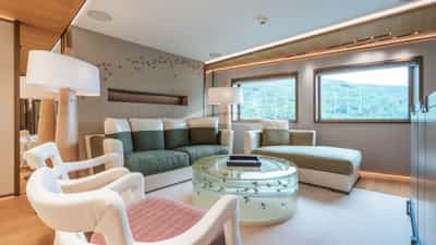 Master stateroom #2 lounge