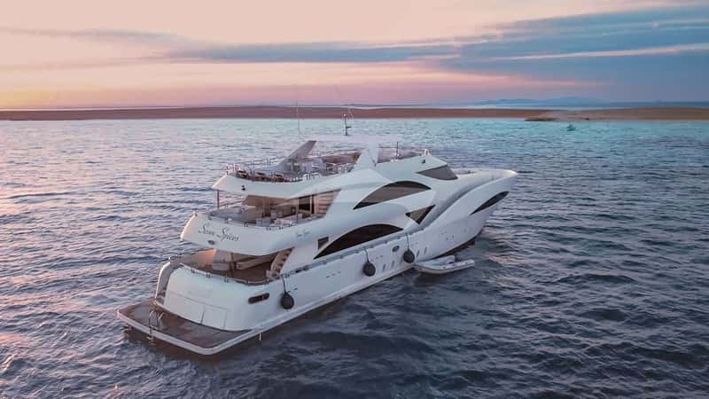 SEVEN SPICES 40m motor yacht charter
