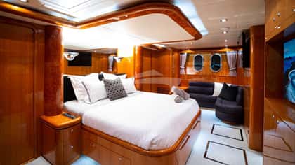 TRIPLE 888 EIGHT 30m motor yacht charter, photo 9