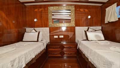 Twin Cabin