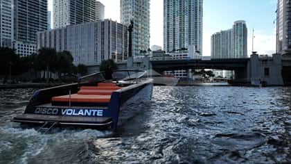 DISCO VOLANTE 12m motor yacht charter, photo 6