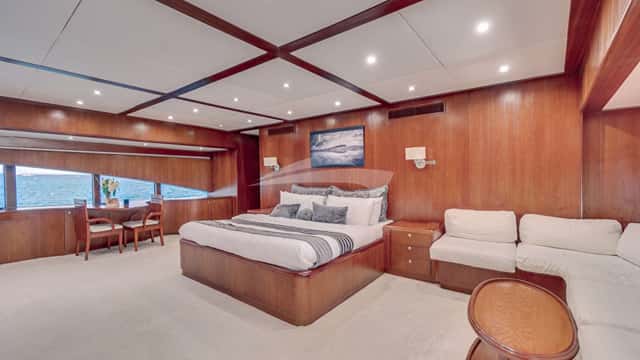SEVEN SPICES yacht charter photo 5