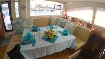 Saloon dining area