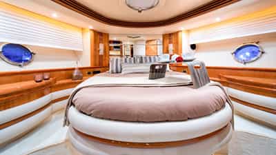 Guest Cabin