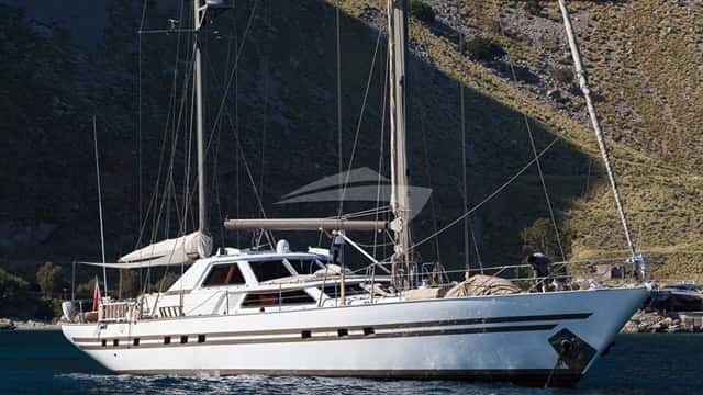 MY LOTTY 27m sailing yacht for charter