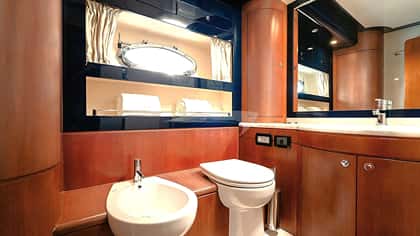 ETERNO 22m motor yacht charter, photo 9