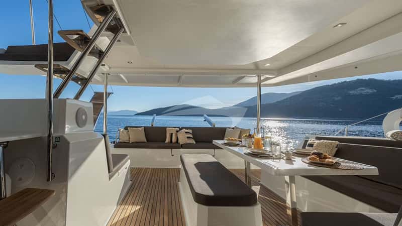 PHOEBE 14m sailing yacht charter, photo 6