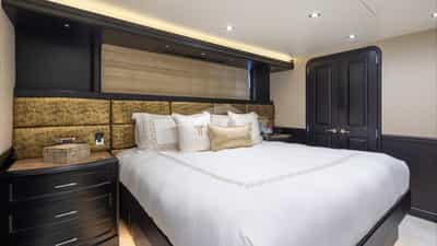 KING CABIN 4