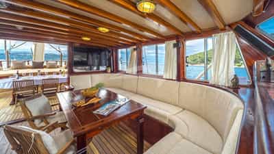Saloon Looking Port Side