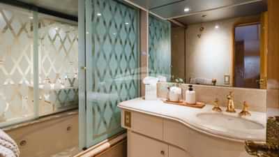 Primary Stateroom Ensuite