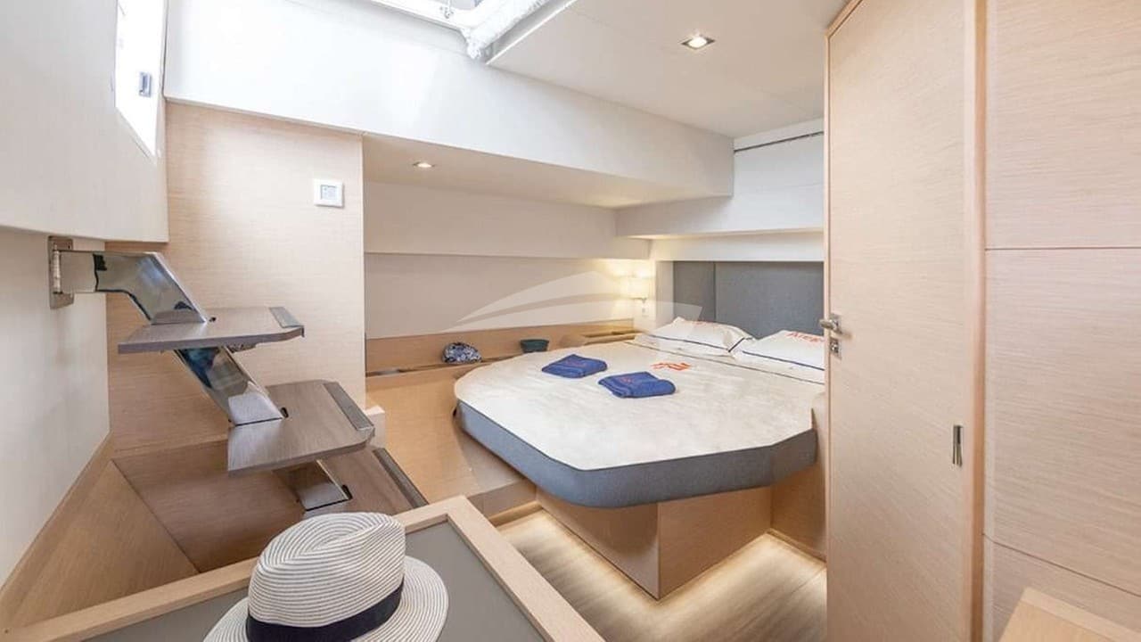 INDULGENCE, photo from the yacht portfolio 15