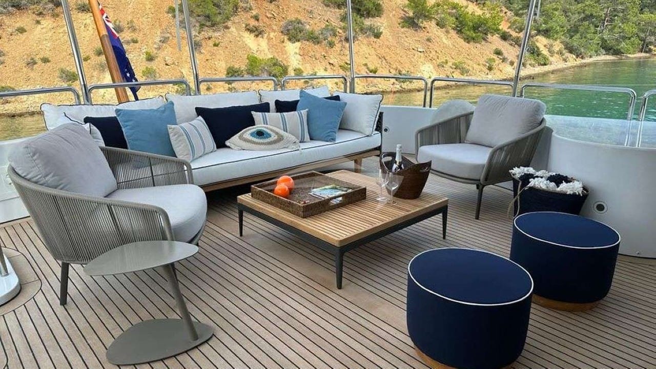 Deck Seating