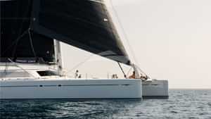 Yacht Charter MAGIC CAT