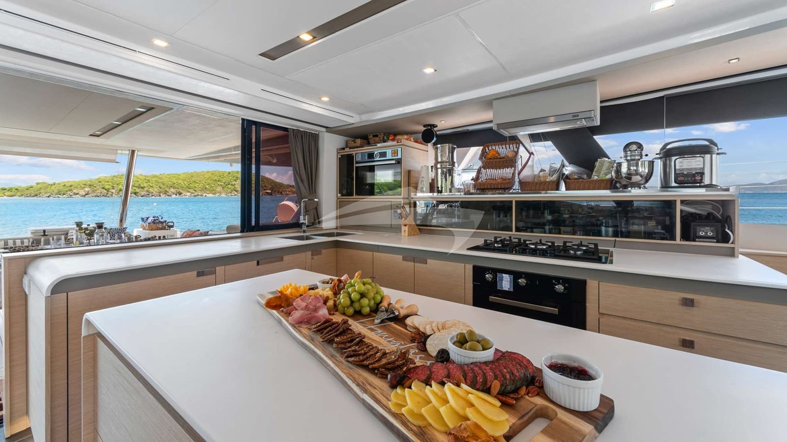 HOURGLASS, photo from the yacht portfolio 9