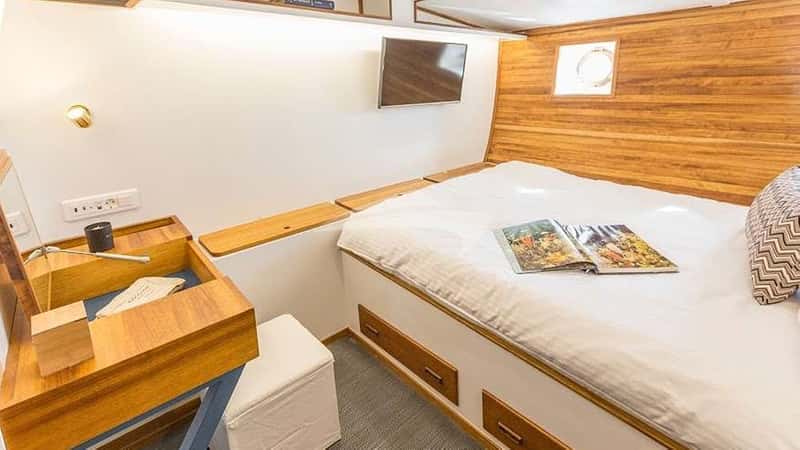 COSMOS 24m motor yacht charter, photo 7