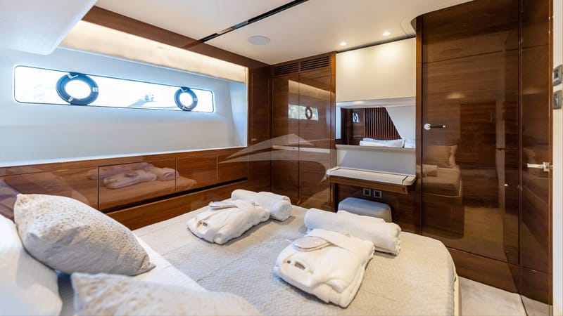 VIP Cabin
