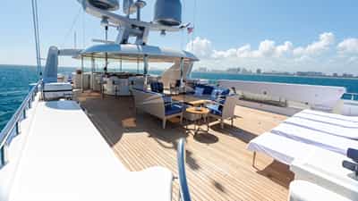 Top Deck